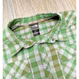 North Face Mens Short Sleeve Snap Button Down Shirt‎ Green Plaid XXL Polyester
